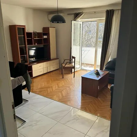דירה Yakov Free Public Parking And Balcony זאדאר